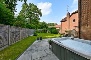 Photo 15- click for photo gallery